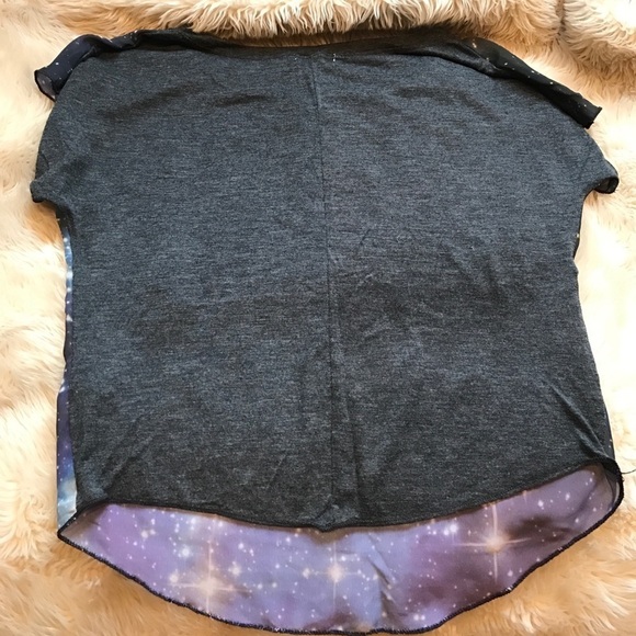 Delia's 'out of this world' top with rhinestones - Picture 4 of 4